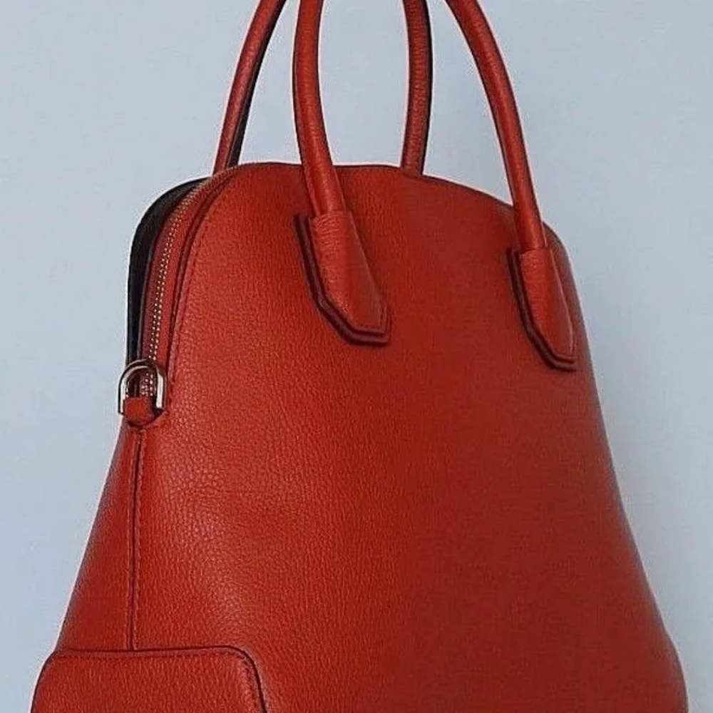 Michael Kors retail $400